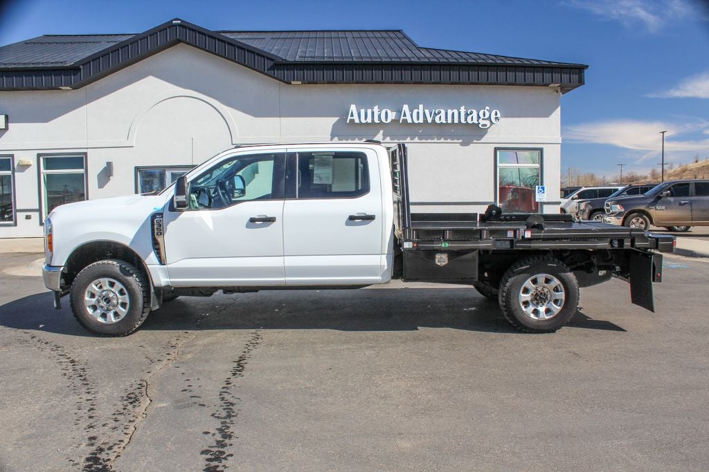 2023 Ford F-350SD XLT in Oxford White — front three-quarter view