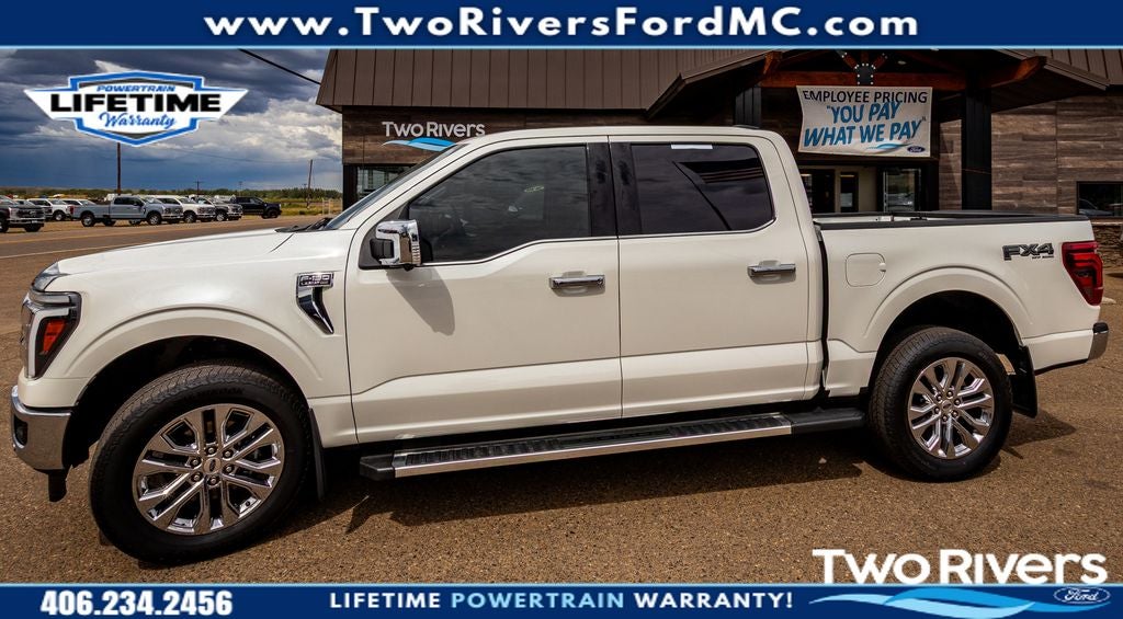 2025 Ford F-150 Lariat in Star White Metallic Tri-Coat — front three-quarter view